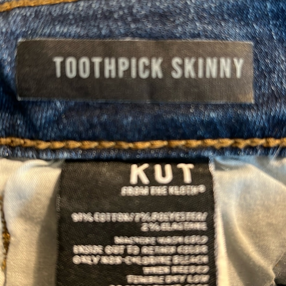 Kut from kloth jeans worn a few times. Excellent condition like new.